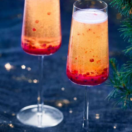 Recipe Cocktail de fêtes – Champagne & Framboises