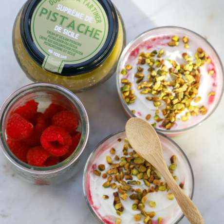 Recipe Raspberry and pistachio verrine