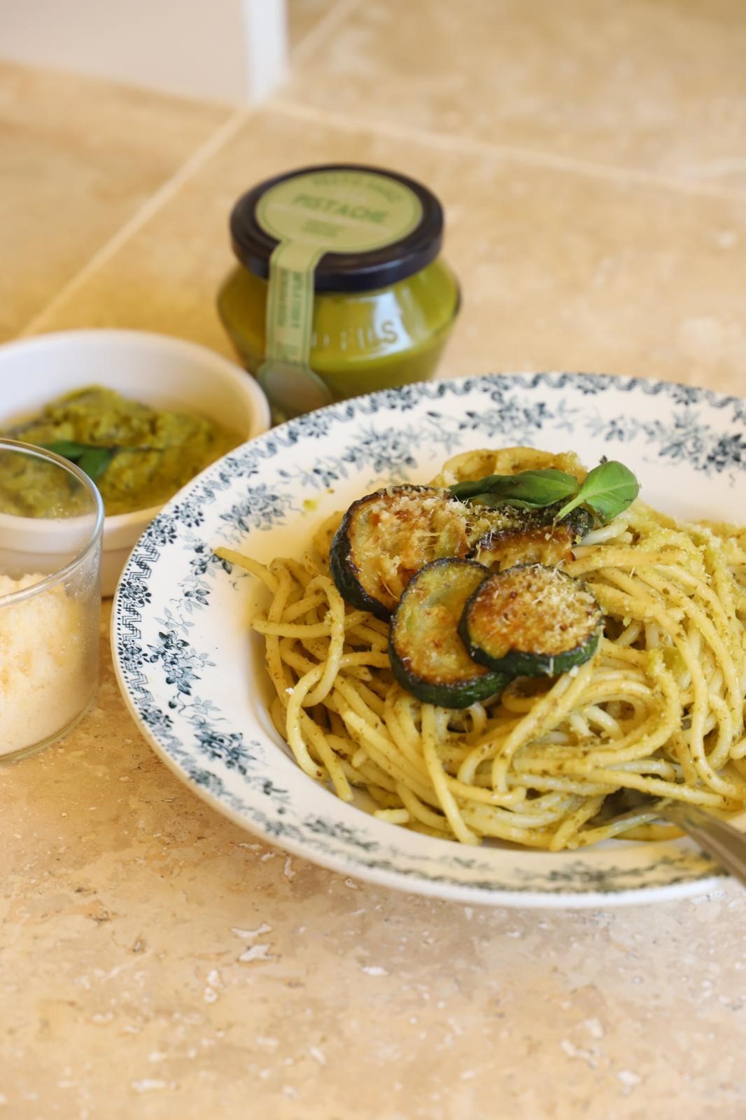 Recipe Spaghetti pesto pistache & courgettes