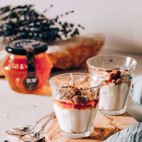 Recipe Freshness with yogurt and lavender honey