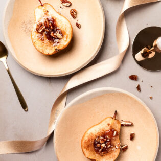Poires rôties à la confiture poire–chocolat–noisette